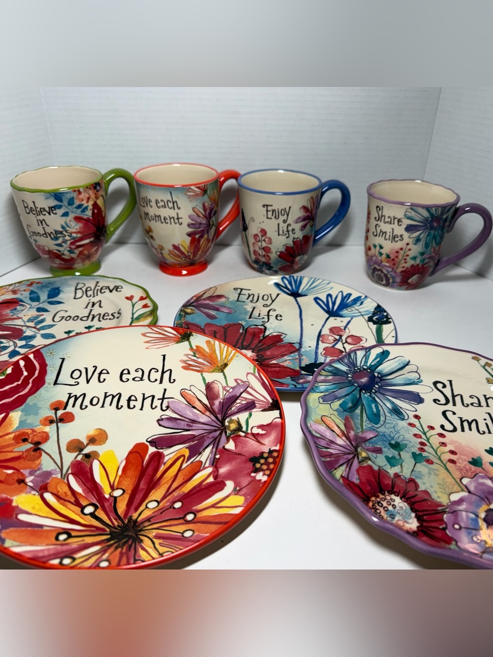 Cracker Barrel Set of 4 Floral Mug and Decorative Plate sets